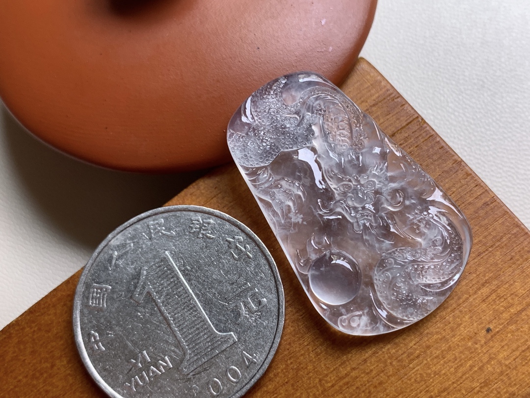 ️ 玻璃种龙牌 底子水润冰透，工艺精湛栩栩如生，尺寸33.3*20.5*3.8