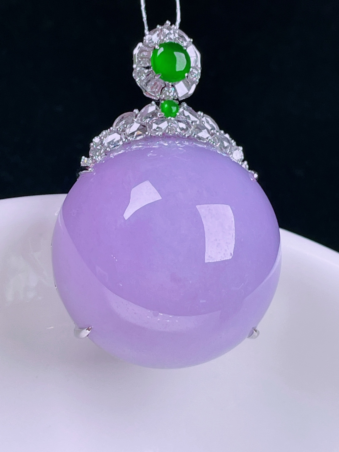 ️鸽子蛋，老种起光，细底通透，尺寸：35/23.5/15裸石23.6/23.5/13.6mm0712