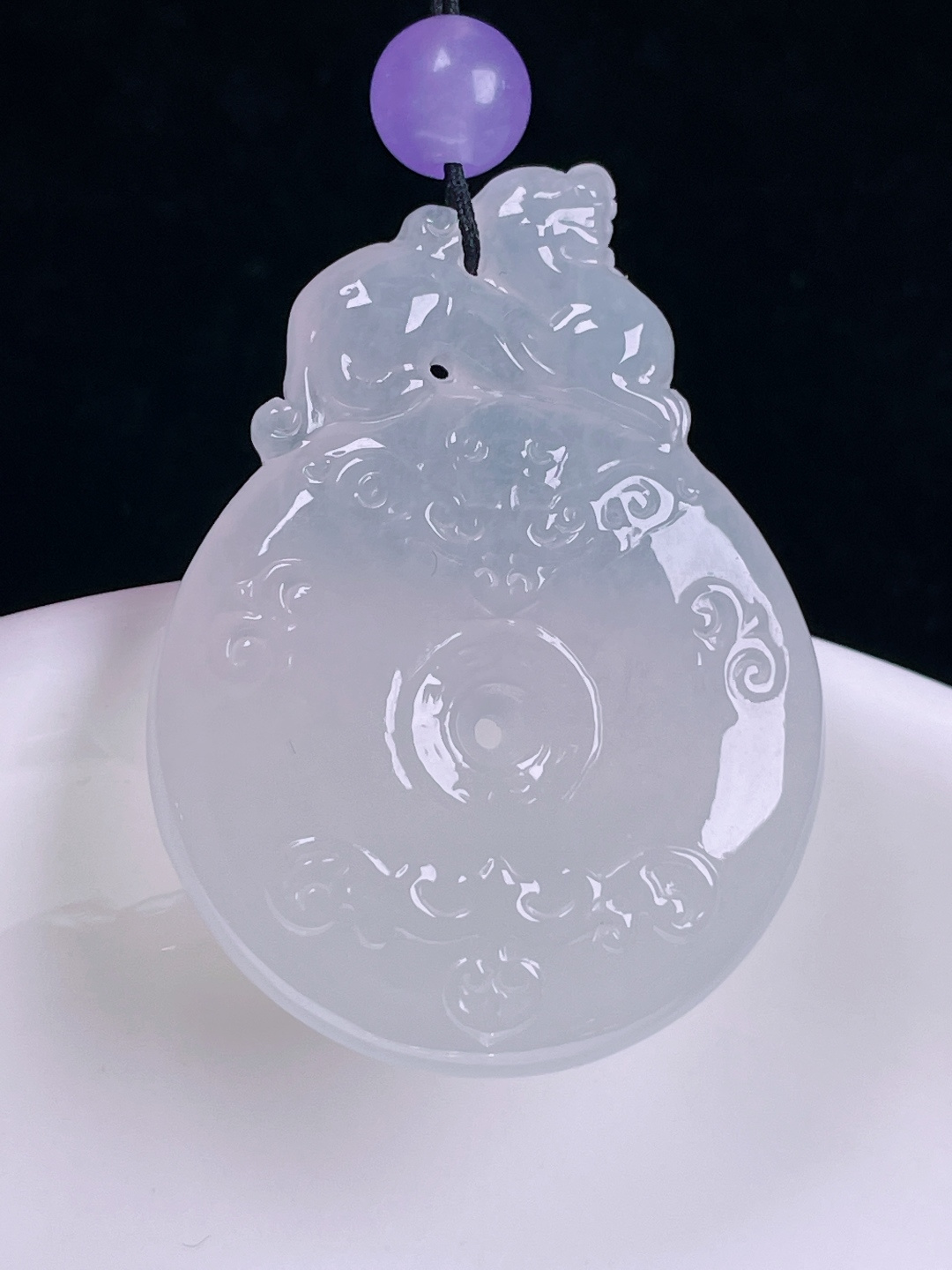白冰平安扣，老种起光，细底通透，尺寸：36/27/6.4mm0712
