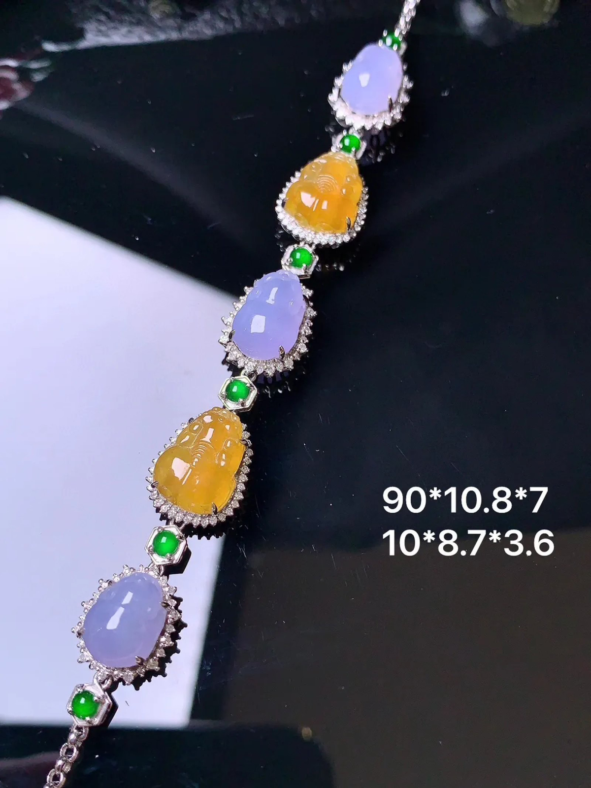 18k金钻镶嵌多宝貔貅手链 玉质细腻 色泽清新艳丽 整体尺寸90*10.8*7 T1