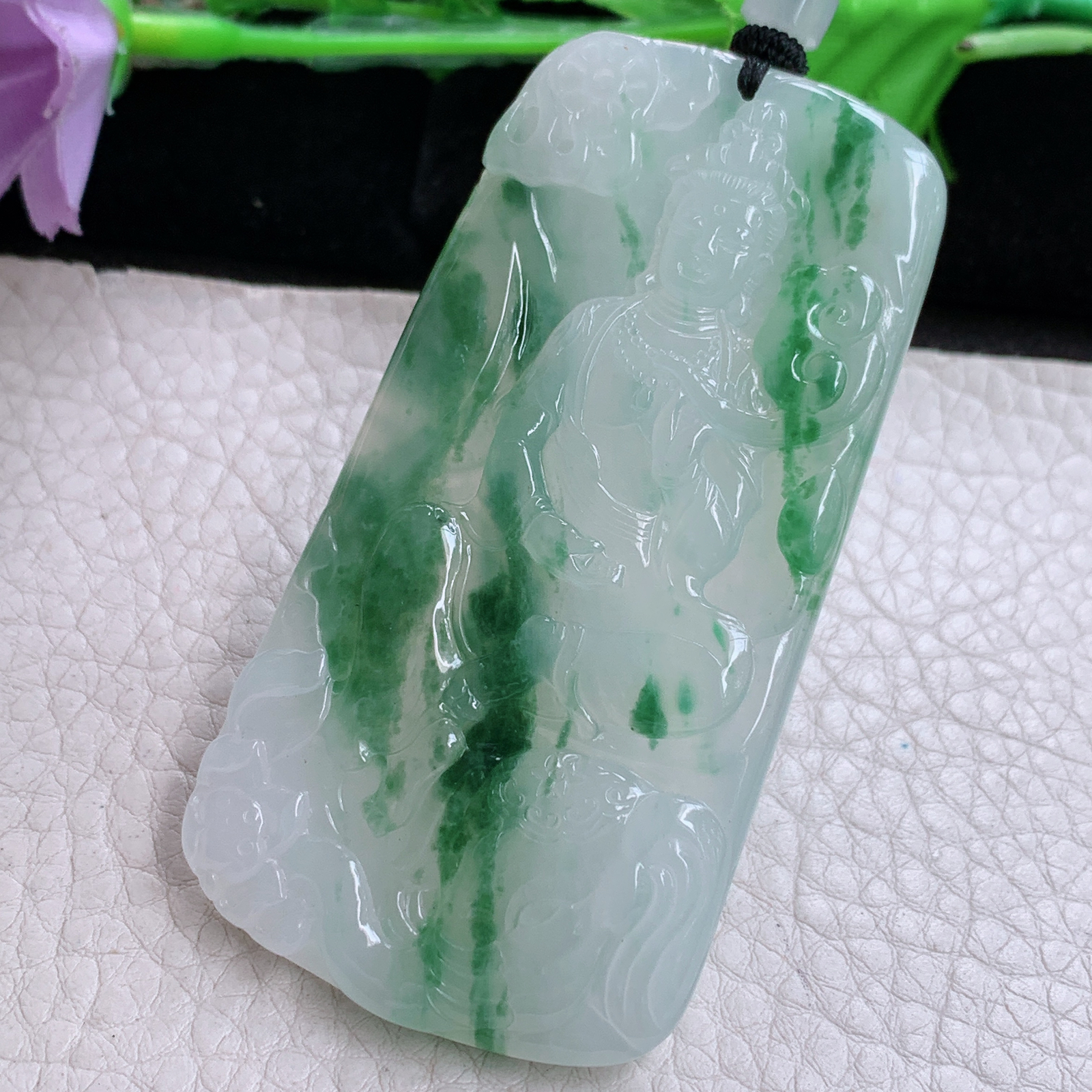 qxm实拍72.3*37.7*5.8缅甸翡翠精雕冰飘花普贤菩萨 生肖守护神玉吊坠