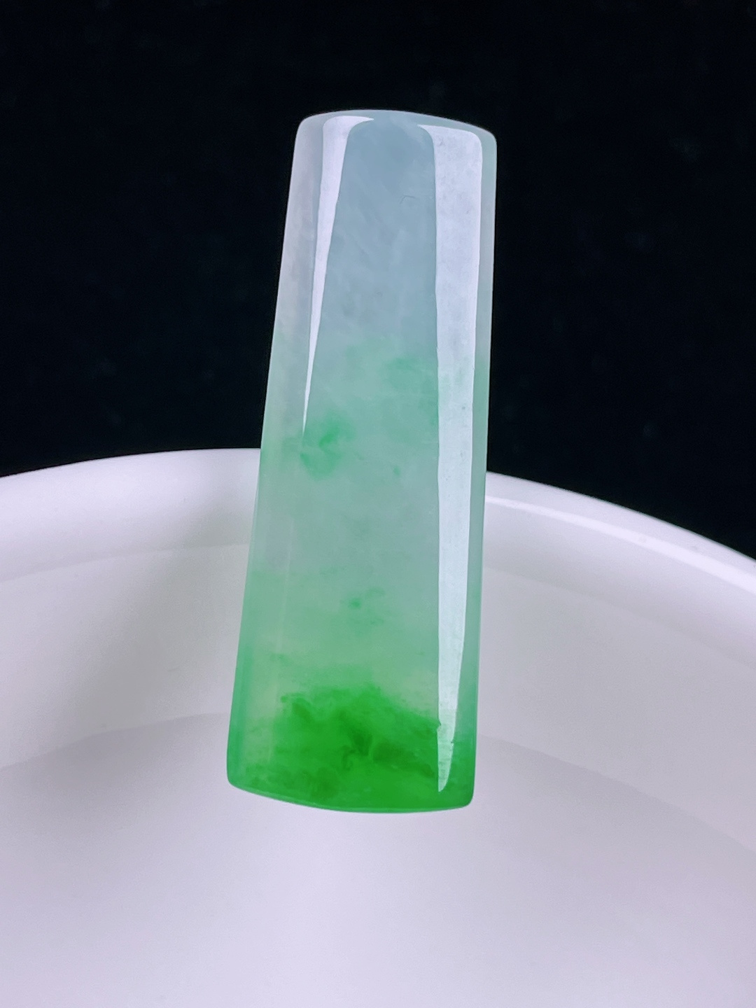 ️冰绿无事牌，老种起光，细底通透，尺寸：31/11/3.8mm0712