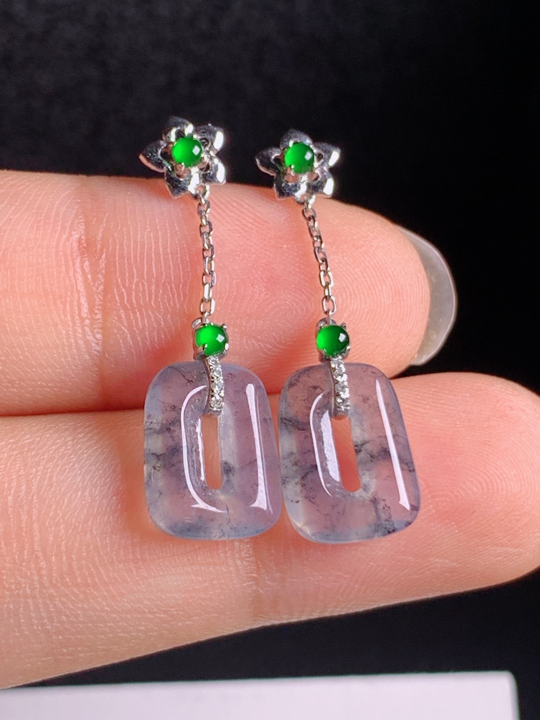 ️  冰种飘乌鸡无事牌耳坠，通透雅致搭配正阳绿，仙气 2007