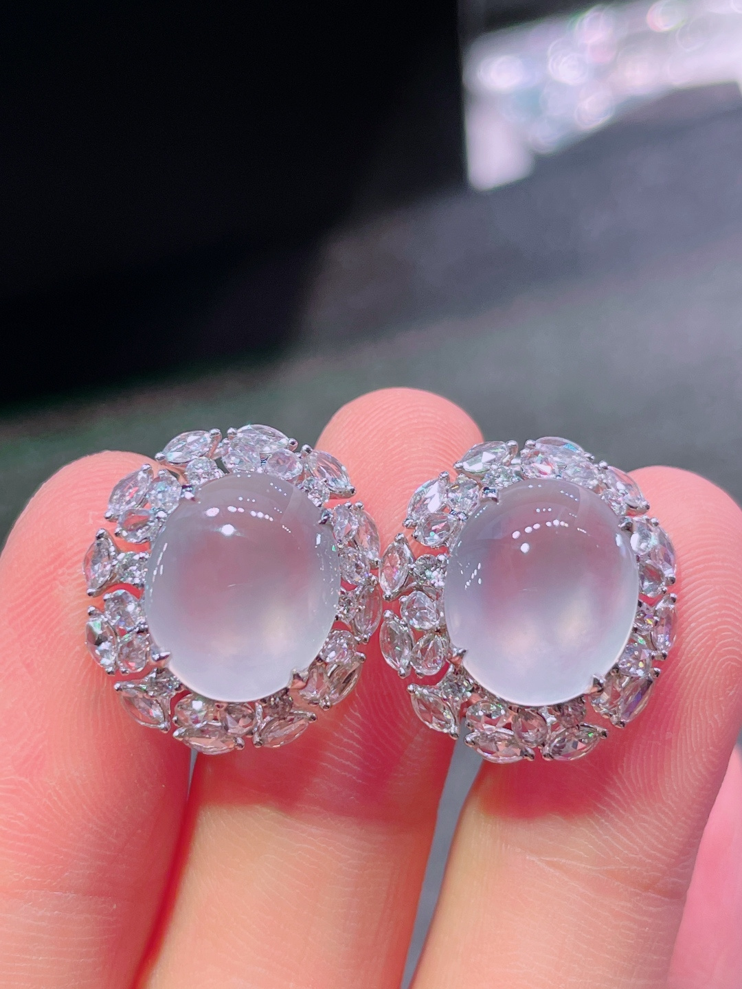 ️高冰蛋面耳钉，晶莹剔透，新颖时尚，无裂，13-11-5