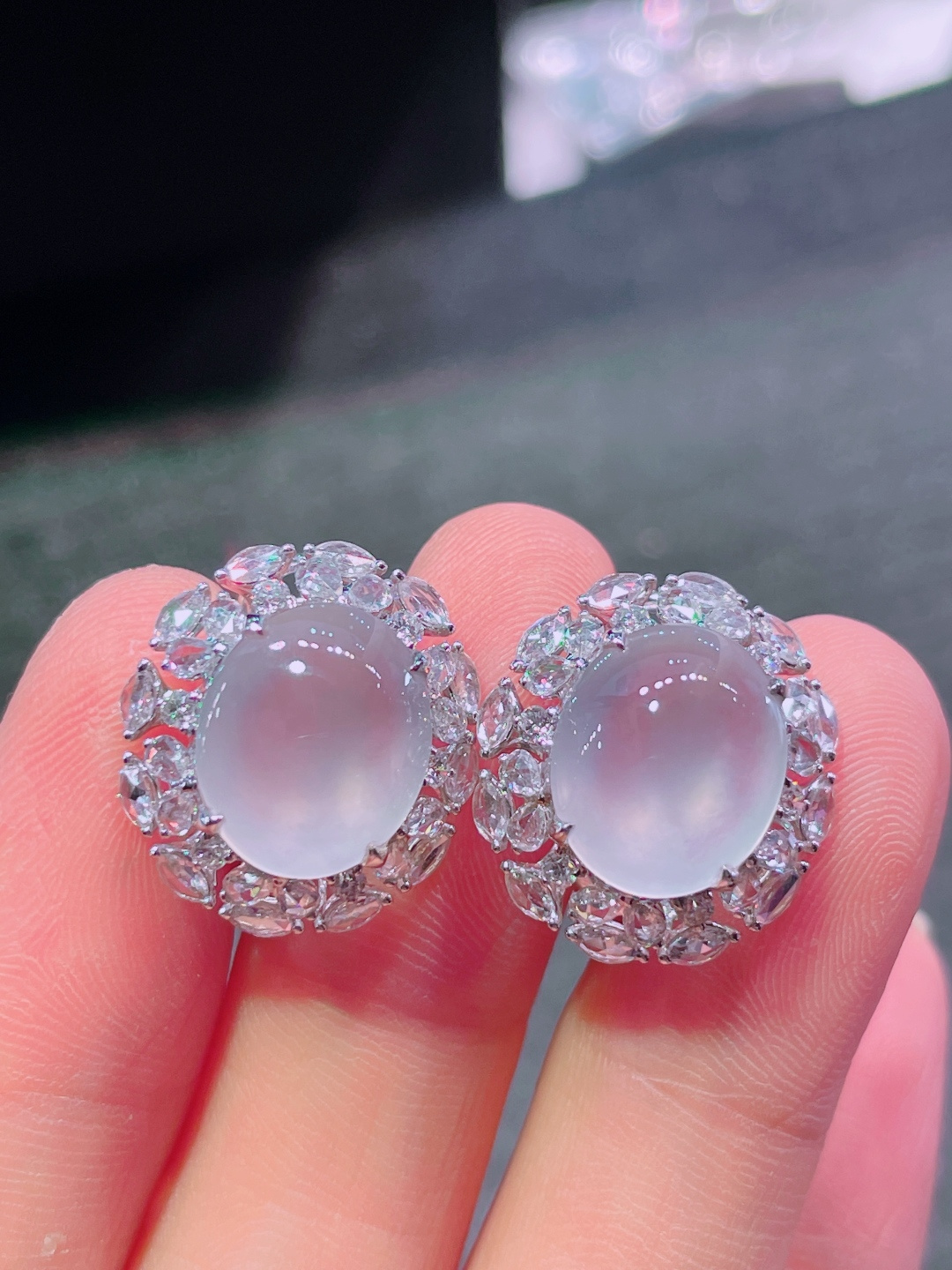 ️高冰蛋面耳钉，晶莹剔透，新颖时尚，无裂，13-11-5
