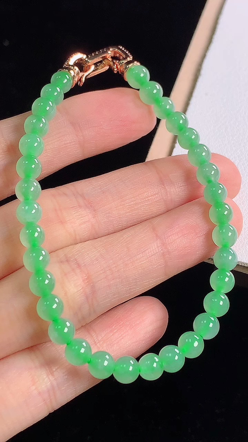 冰绿手链，尺寸:5.2-5.2mm 9