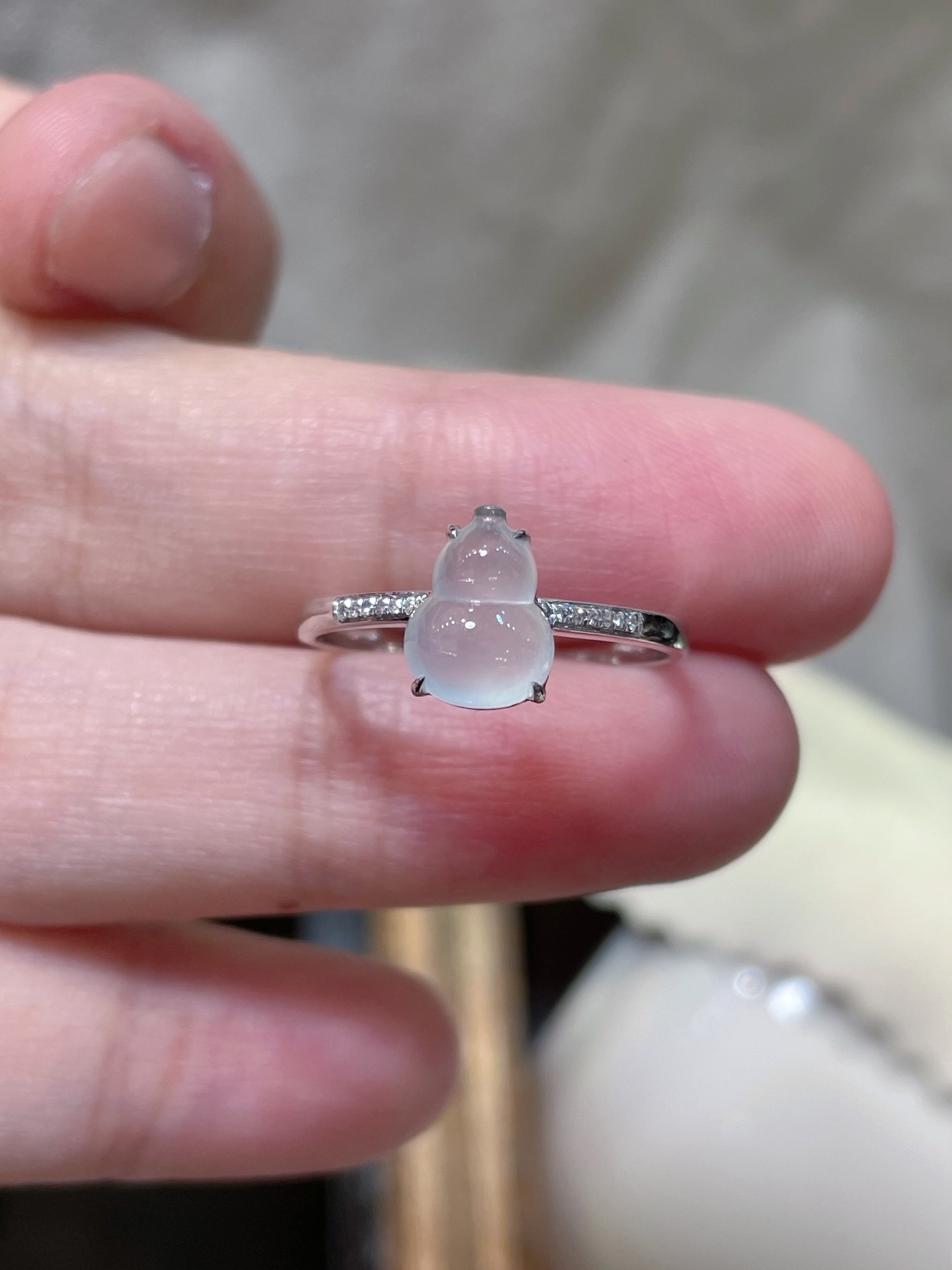 ️ 性比 葫芦戒指 料子水润通透，种老起光。 18k金镶嵌，非常时尚好看，8.9-6.6-4