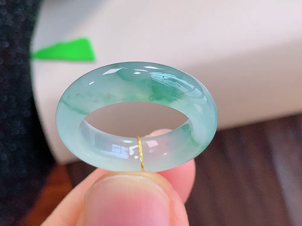 ️ 戒圈，无裂，尺寸15.8-6.0-3.8mm，圈口11，包A附证书1564