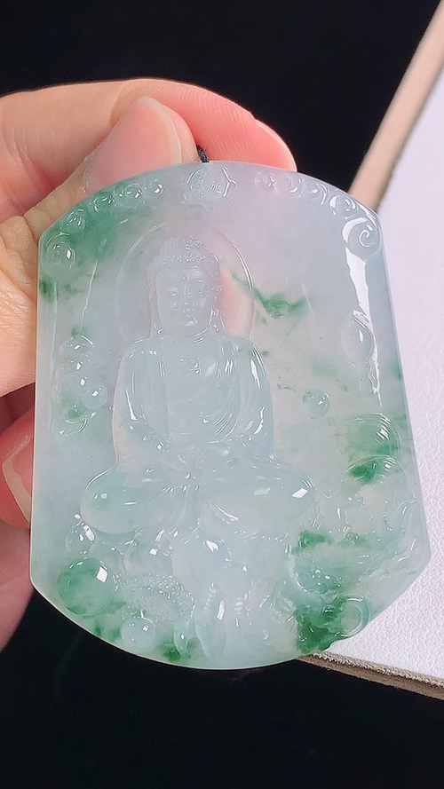 ️冰飘花大日如来，一刀切，无裂，尺寸:53.6-42.4-5.8mm 9