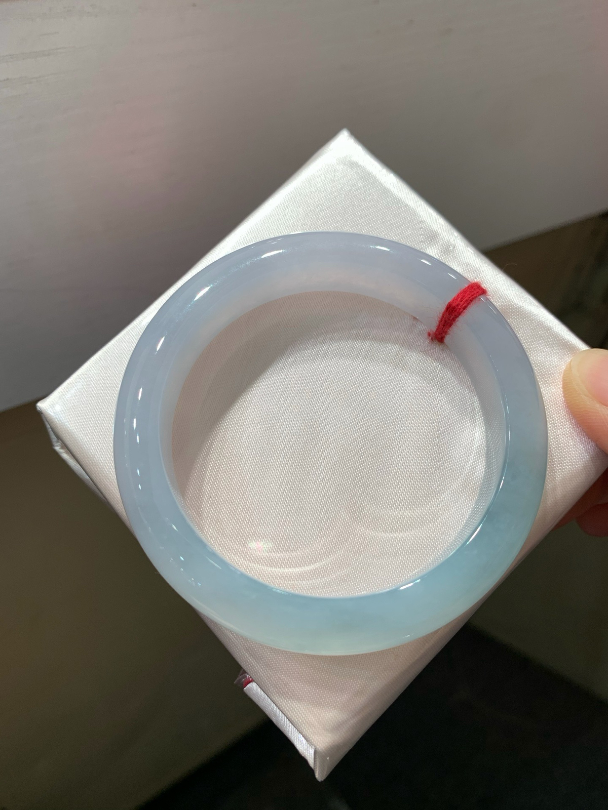 尺寸54.9/12.3/8.6，冰淡紫手镯