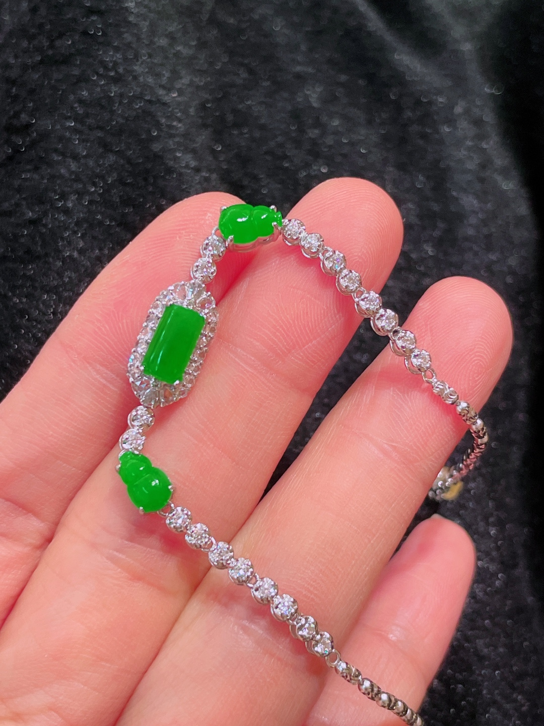 ️绿手链，晶莹剔透，新颖时尚，8.6-5-3
