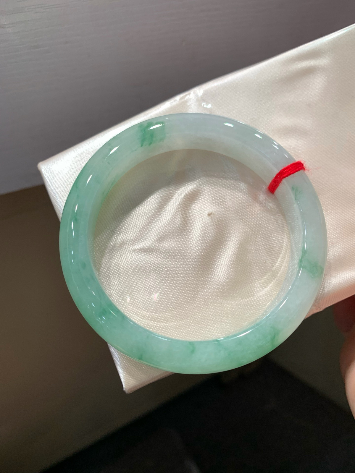 尺寸56.4/11.9/8.5，冰飘花手镯
水润清爽 清新