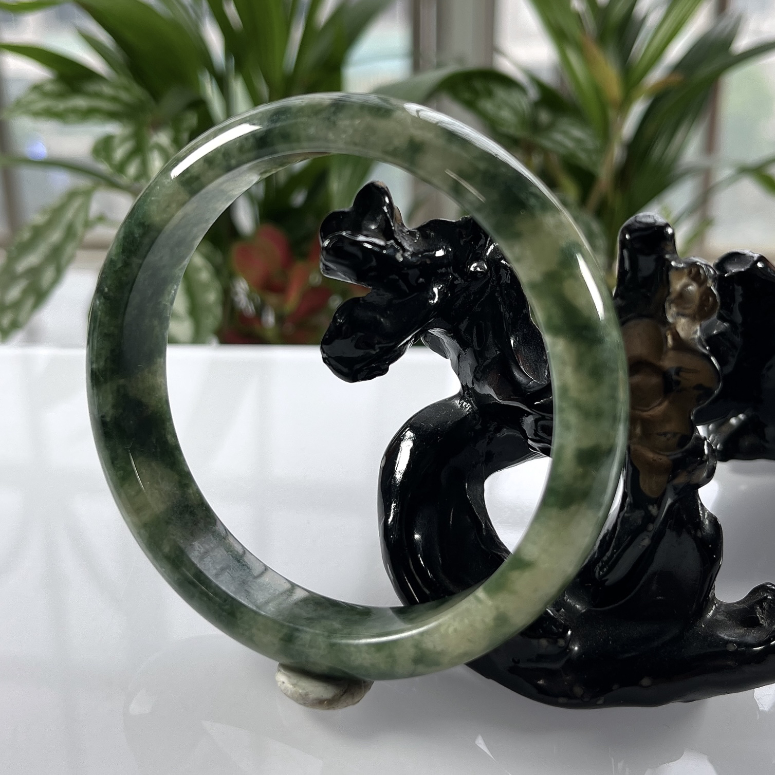 缅甸天然翡翠A货，60圈口冰糯种飘花正装手镯，尺寸59.8/13.3/7.2，重量：54.53g