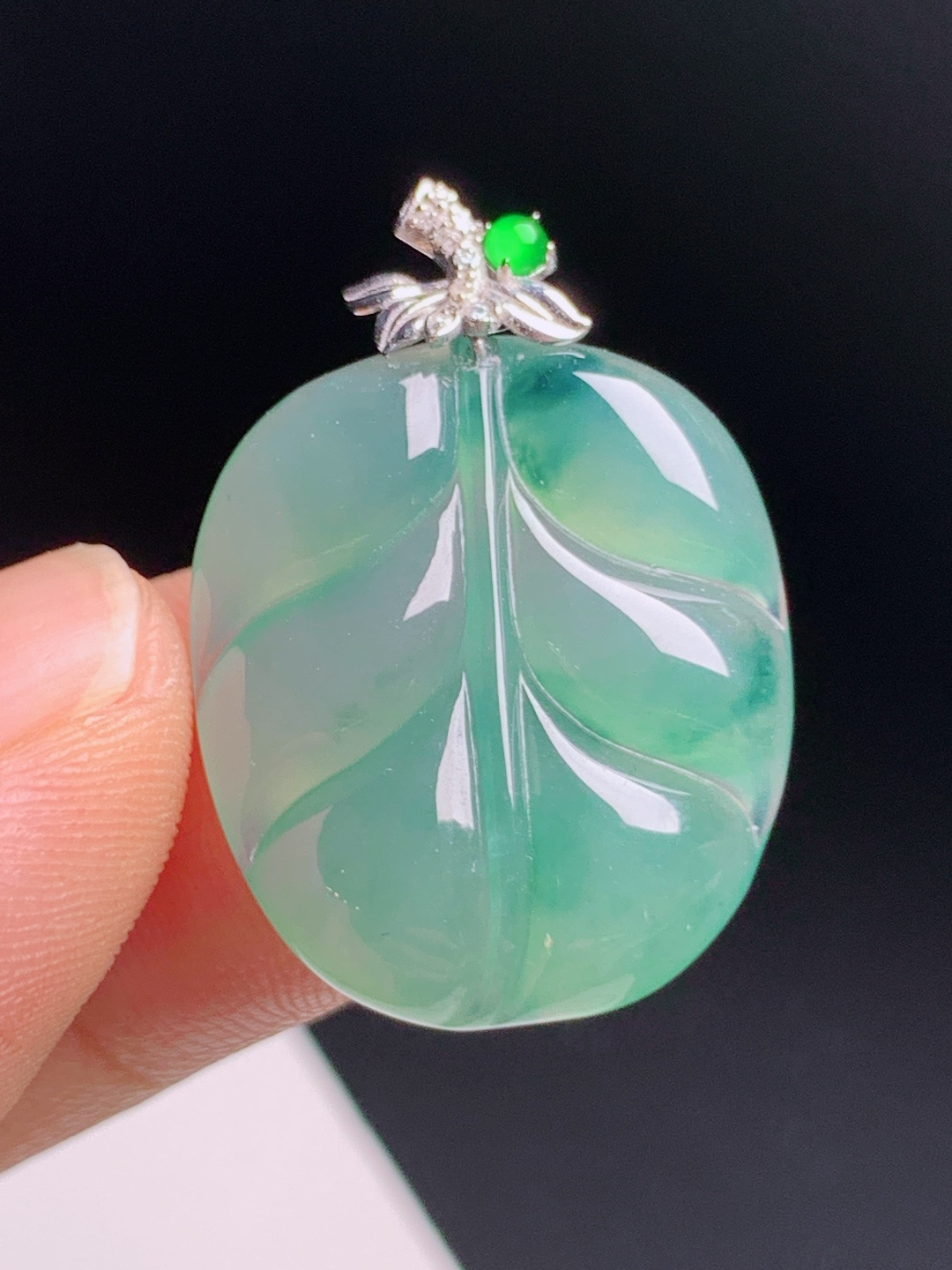 冰飘花树叶吊坠，版型舒展大气，料子清爽起胶，金枝玉叶 530711