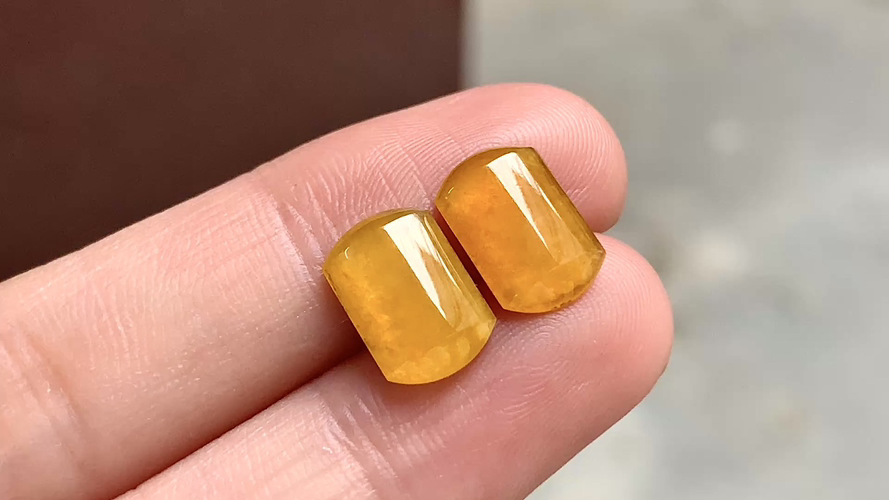 ️ 黄金马鞍一对 11.2*7.5*2.5 完整