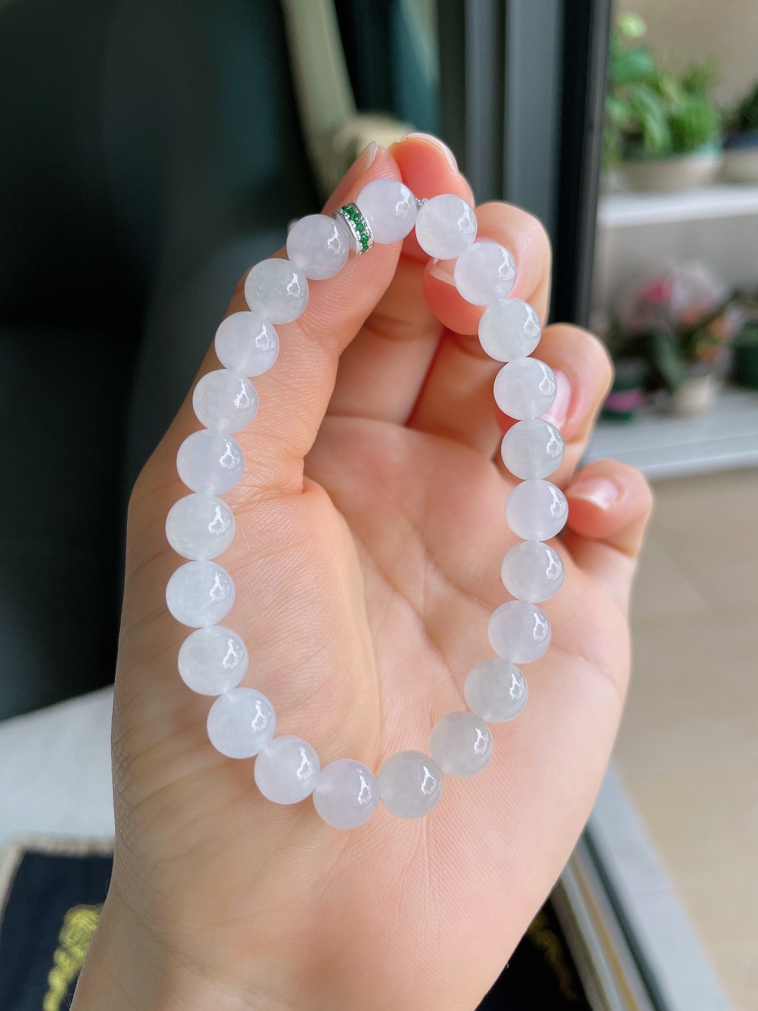 ️，缅甸天然翡翠A货，白冰手串，尺寸：7.8mm。【编4359】