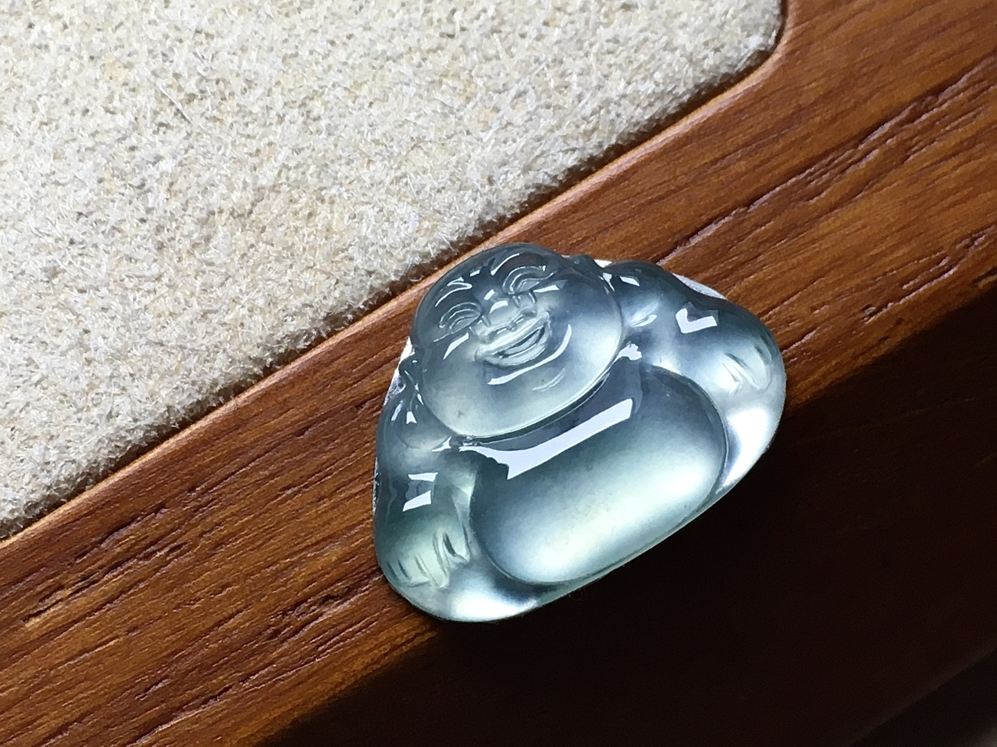 ️ 玻璃种底色佛公 品质，冰透起光感，尺寸17.2*13*3