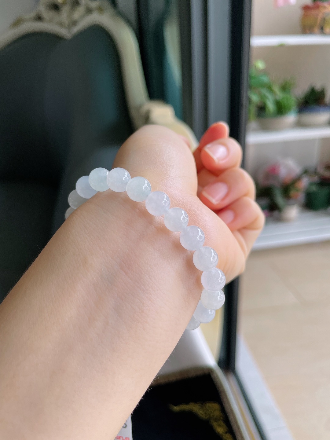️，缅甸天然翡翠A货，白冰手串，尺寸：7.8mm。【编4359】