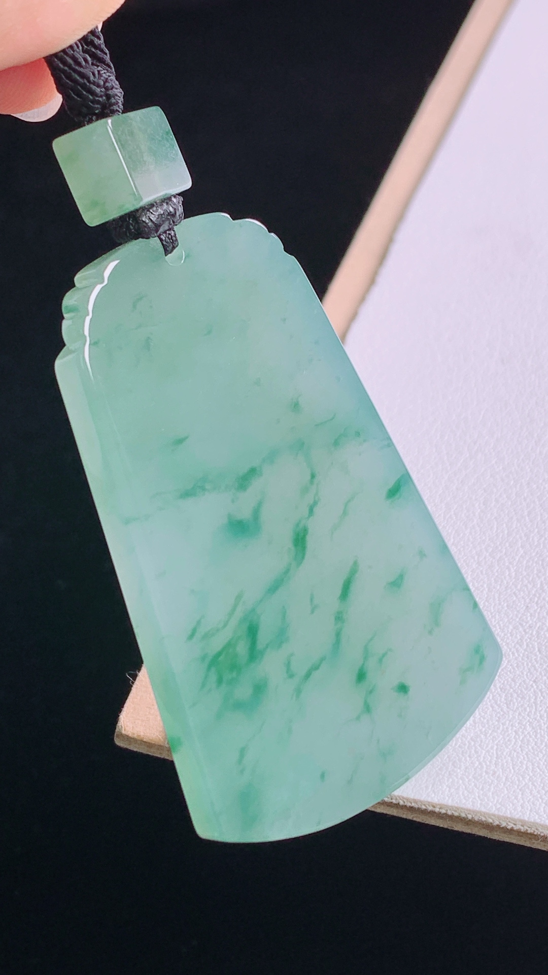 ️冰飘花仿古牌 花色灵动，清爽细腻，无裂 尺寸:53.5-34.5-5.7mm 262