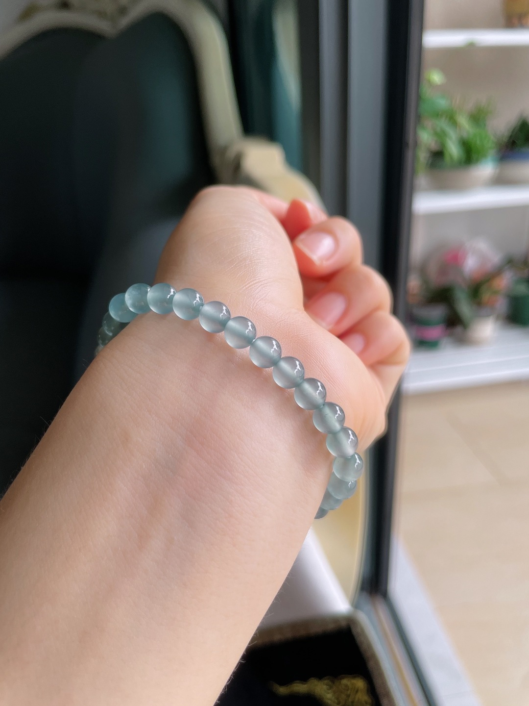 ️天然翡翠A货，冰种天空蓝手串，尺寸：5.8mm。【编3352】