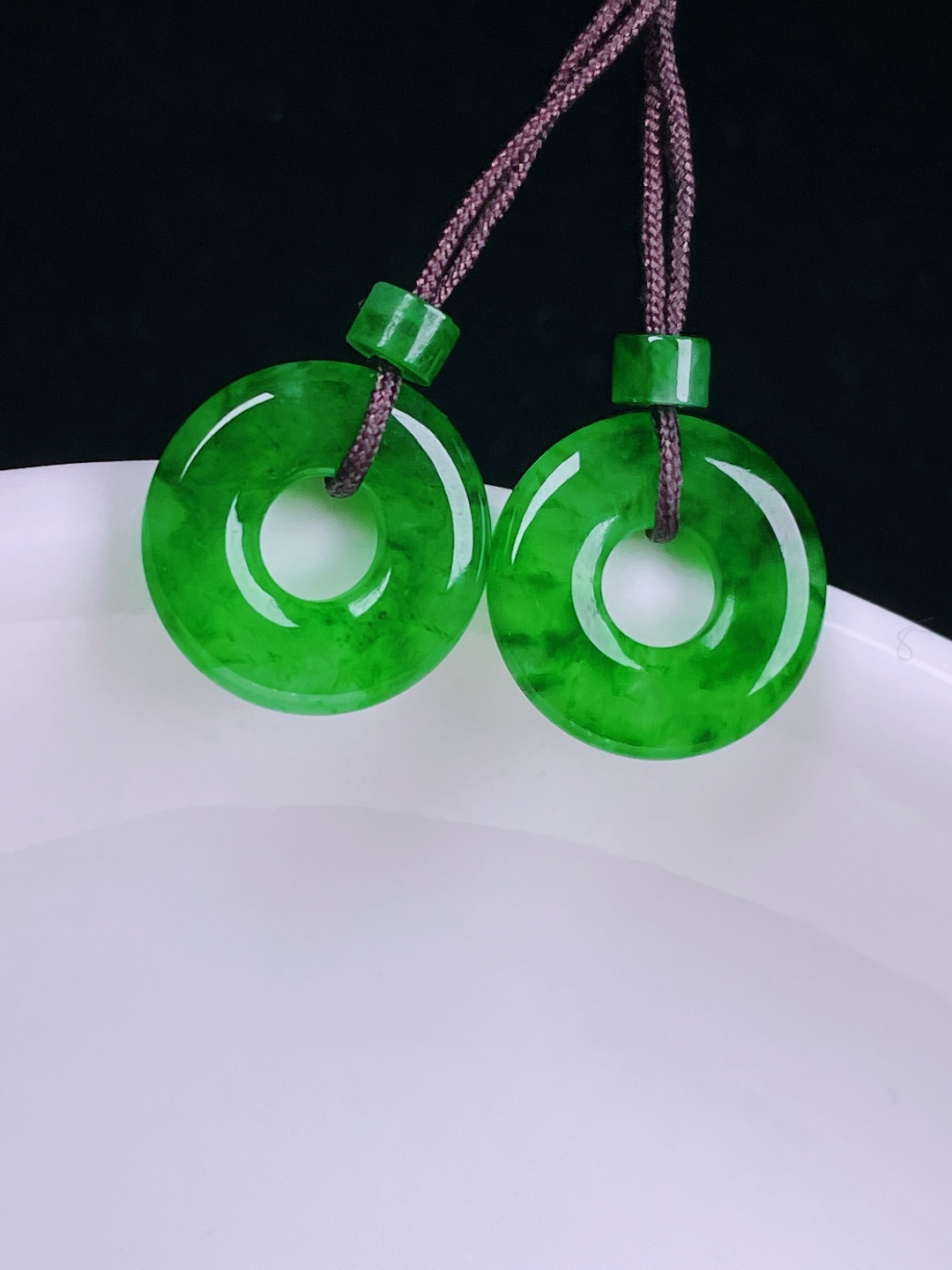 ️飘绿耳坠，老种起光，细底通透，尺寸：12/3mm0714