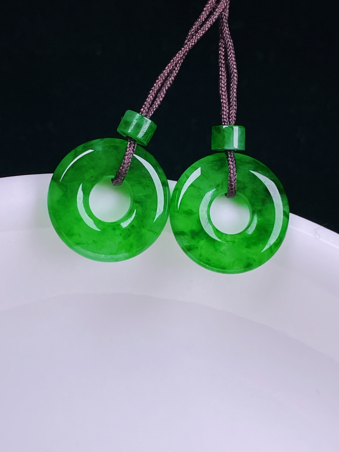 ️飘绿耳坠，老种起光，细底通透，尺寸：12/3mm0714