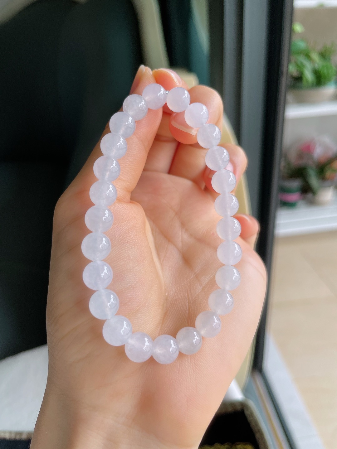 缅甸天然翡翠A货，白冰手串，尺寸：7.8mm。【编4343】