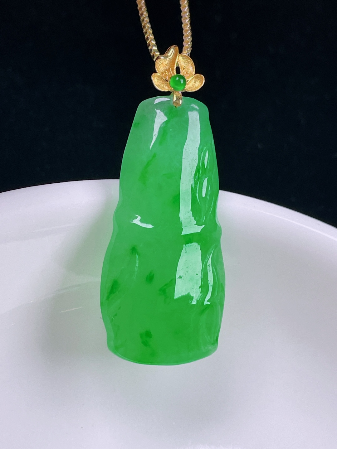 ️辣绿节节高升竹节，老种起光，细底通透，尺寸：mm0714