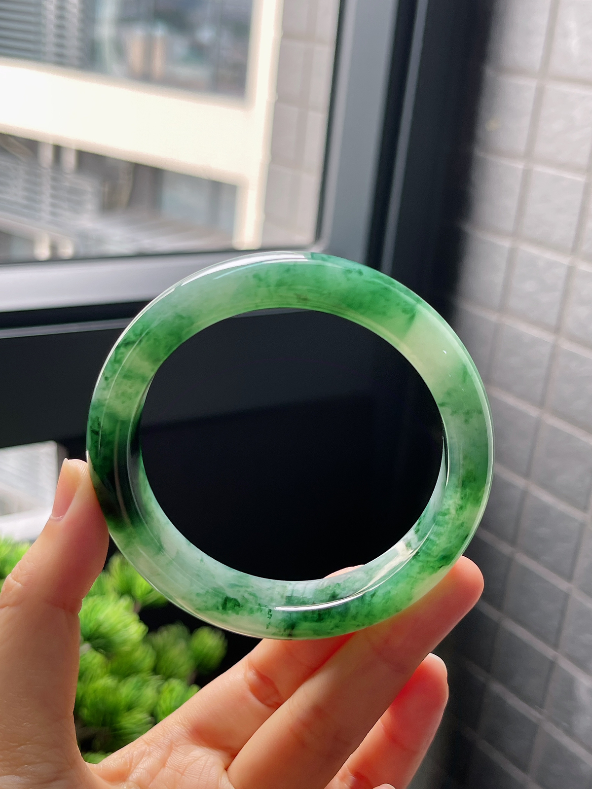 圈口58.4，冰糯种飘花翡翠正圈手镯