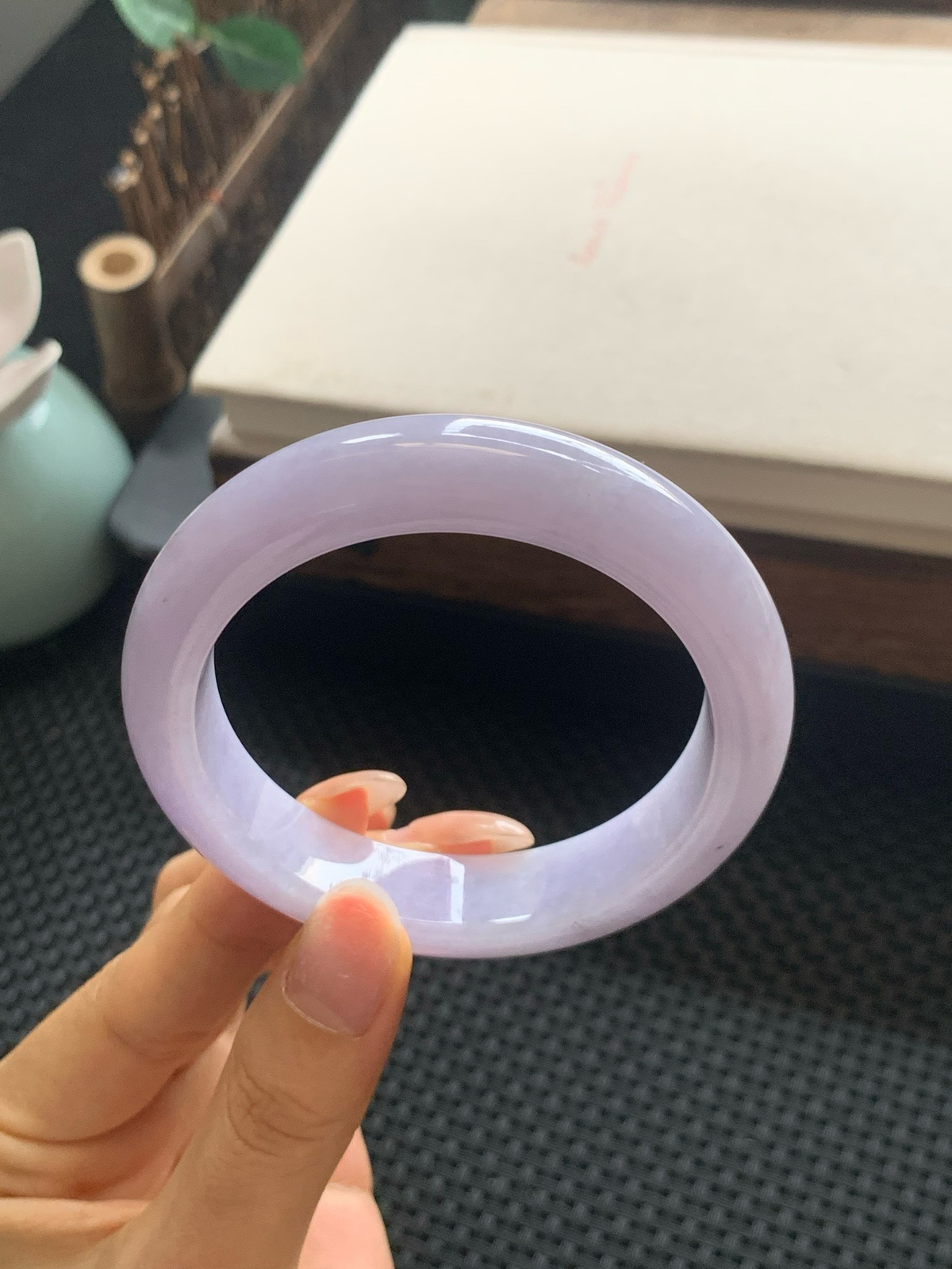 57圈口紫罗兰正圈手镯