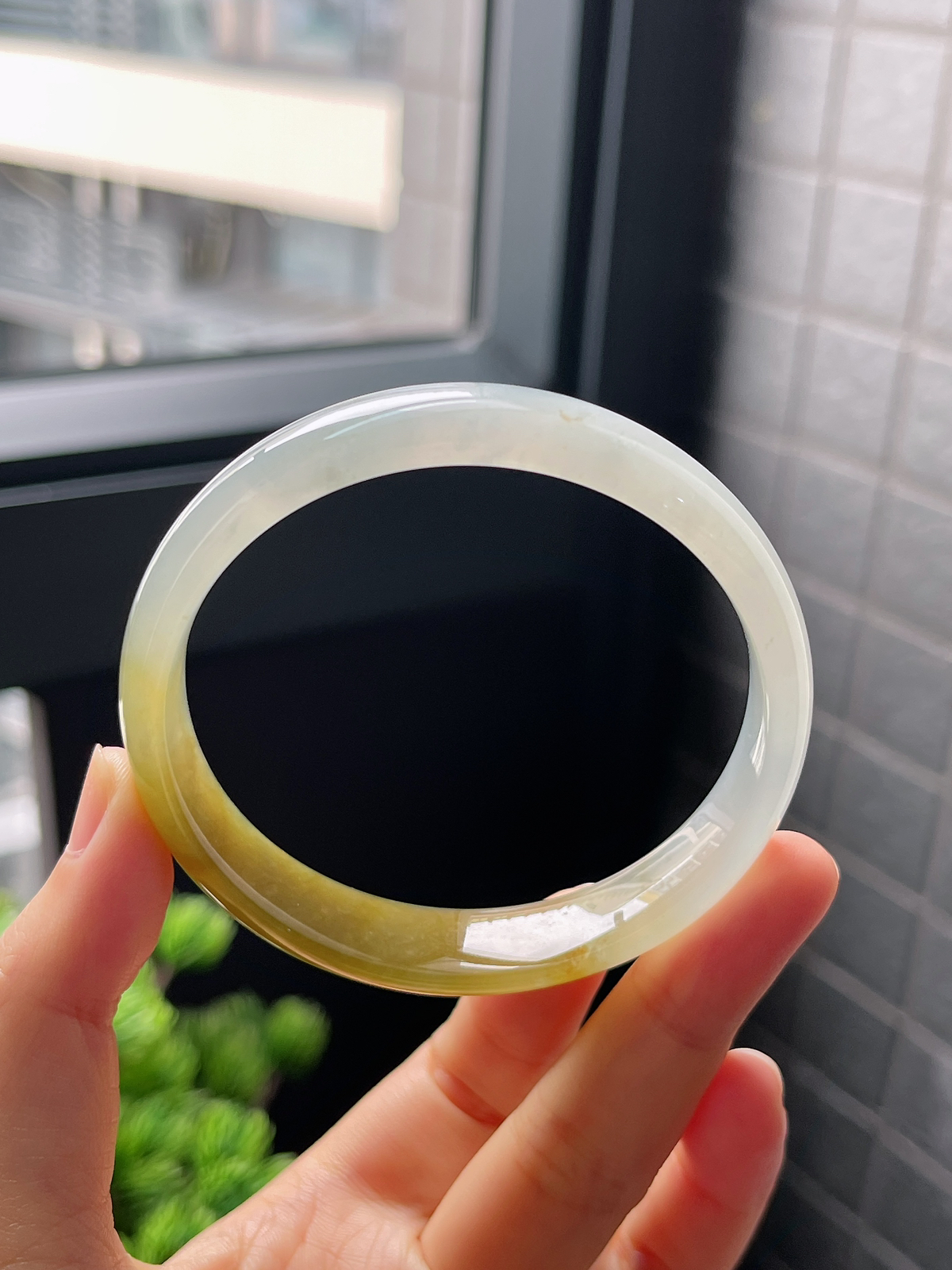 圈口58.8，冰糯种黄翡翡翠正圈手镯