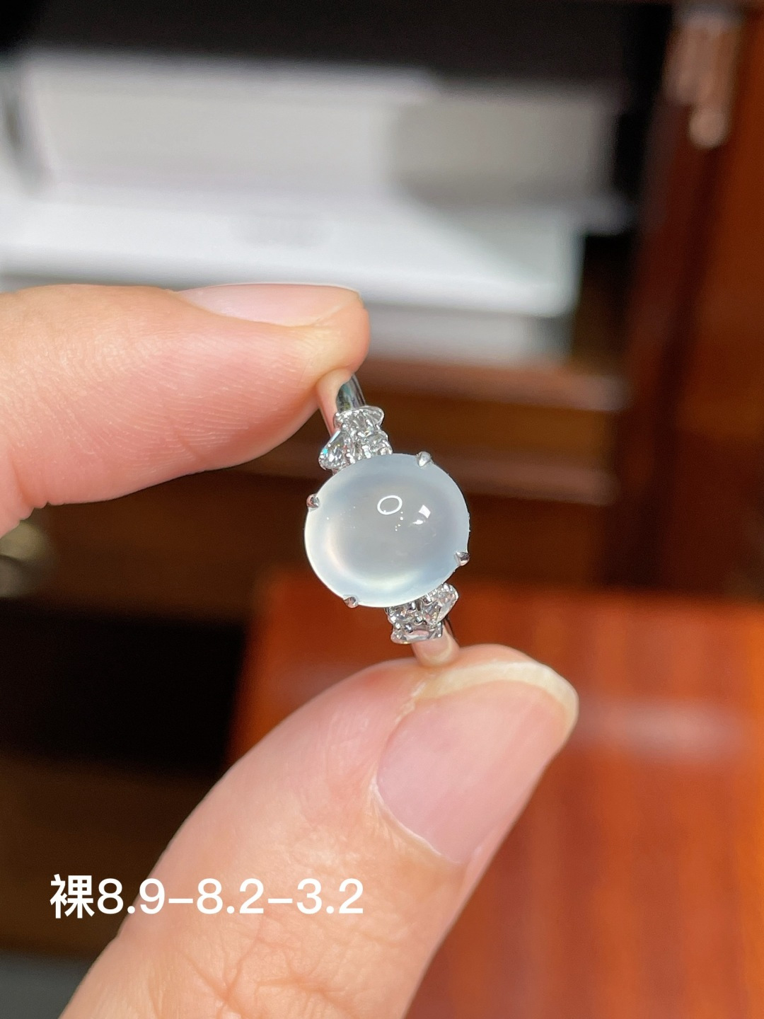 冰种蛋面戒指 无裂 18k金镶嵌，8.9-8.2-3.2