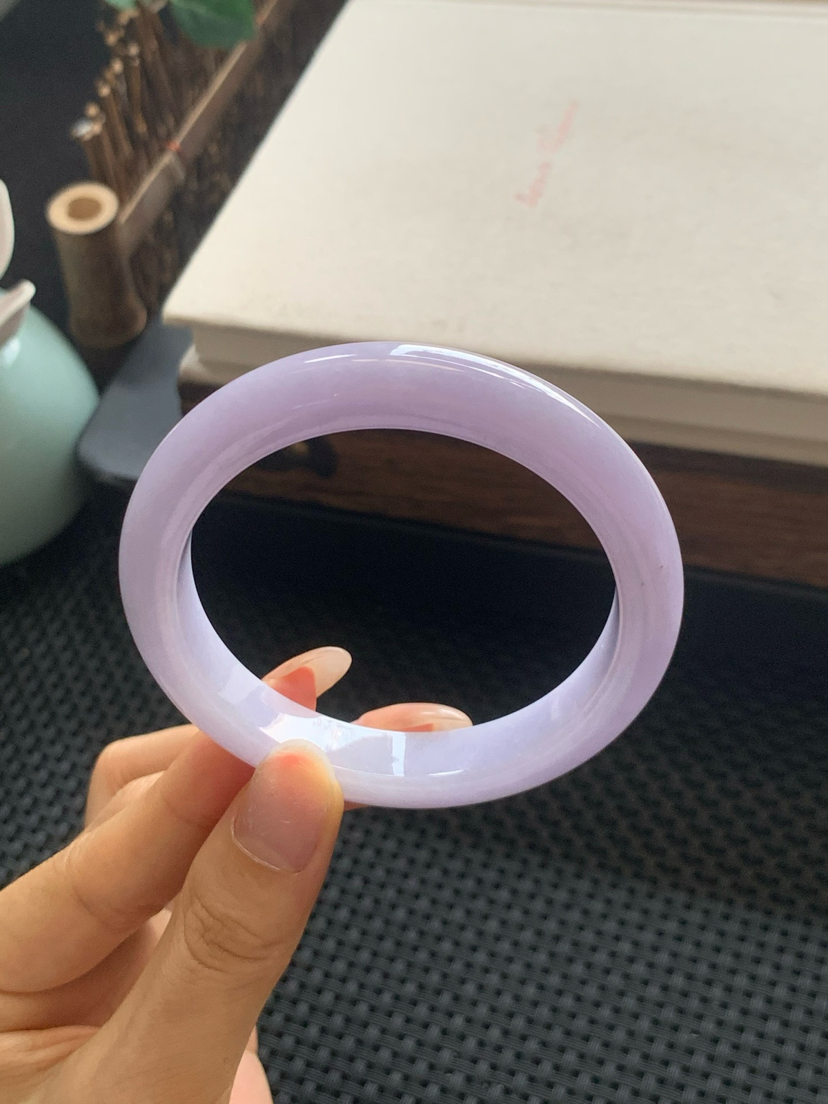 57.2圈口紫罗兰正圈手镯