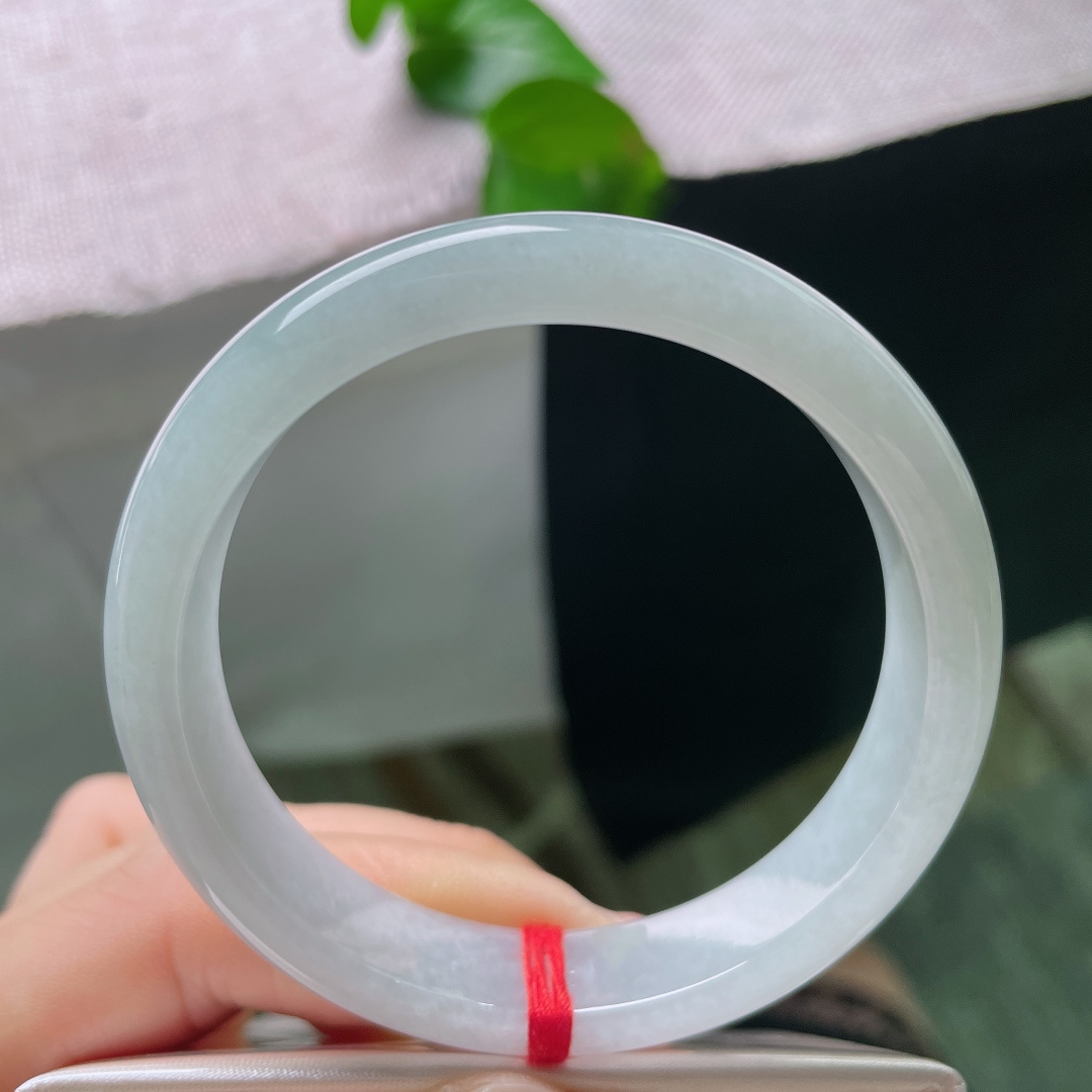 54.2/12/7.2，白月光正圈，无裂，温润纯净白月光，清透柔和尽显素雅温柔。ss55734a。