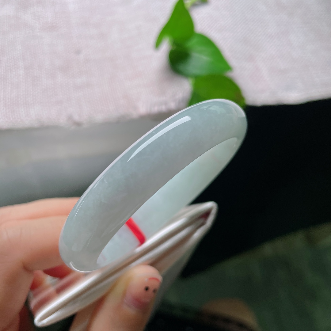 54.2/12/7.2，白月光正圈，无裂，温润纯净白月光，清透柔和尽显素雅温柔。ss55734a。