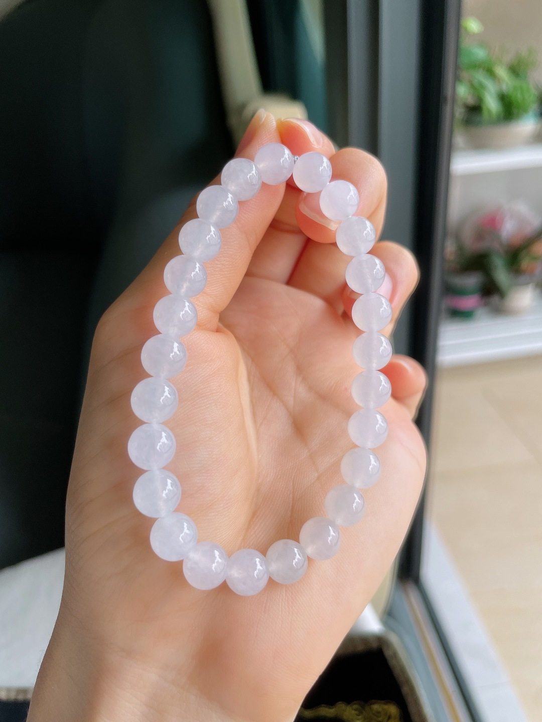 缅甸天然翡翠A货，白冰手串，尺寸：7.8mm。【编4343】