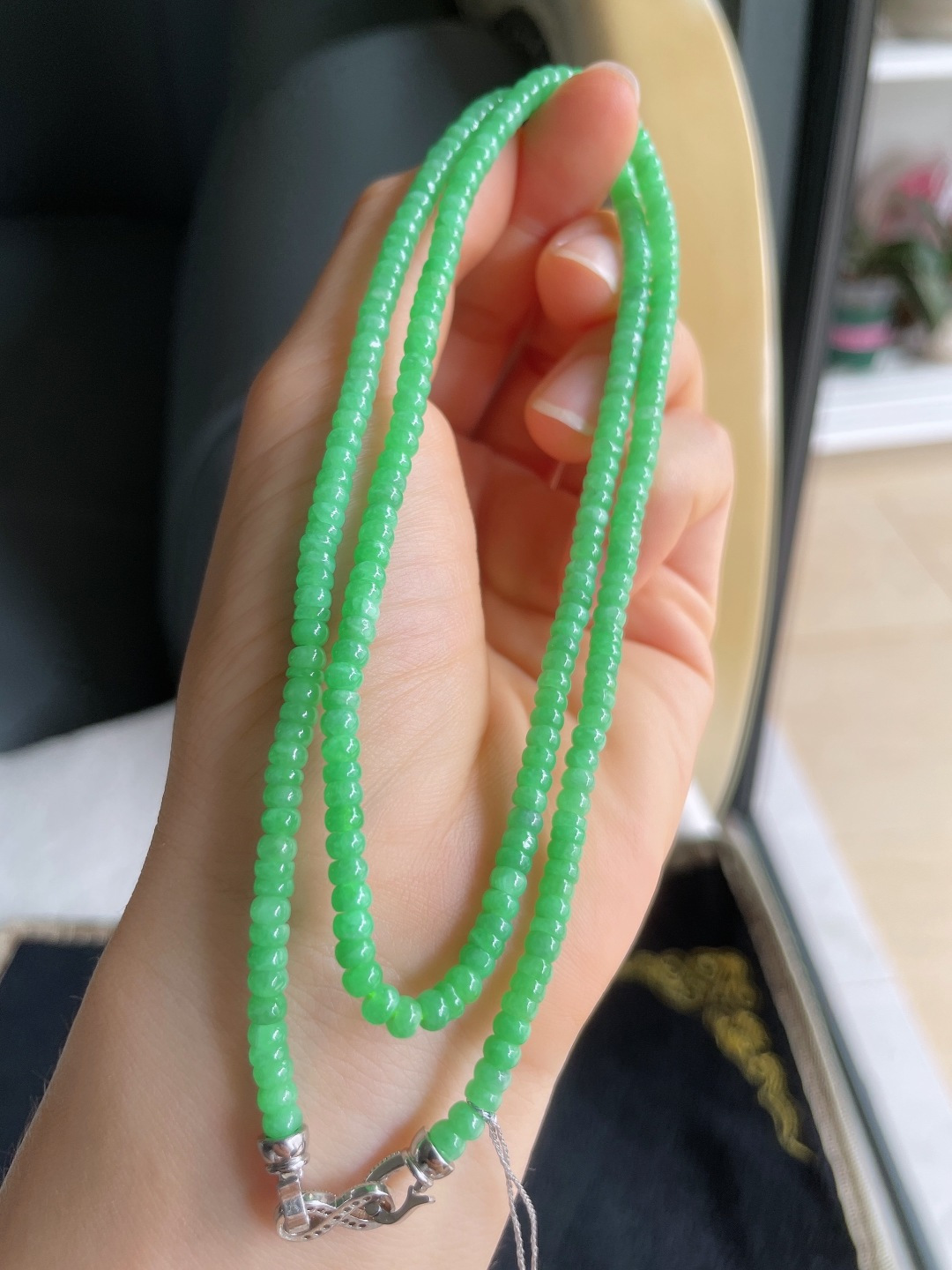 ️，缅甸天然翡翠A货，冰满绿算盘珠珠链，尺寸：3.8mm，长度55cm。【编3971】