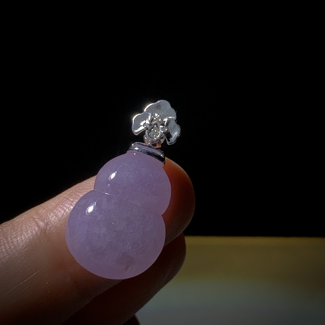 ️ 淡紫葫芦，29.8-裸石21-15-5.2mm，18K金，南非钻，3.59g
