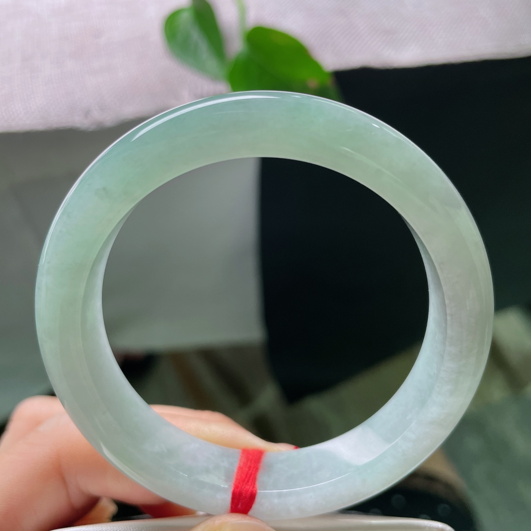 55.5/12/8.7绿底正圈，水润细腻，色系甜美，娇俏玲珑，减龄，显白，晶体纹，ss55033a