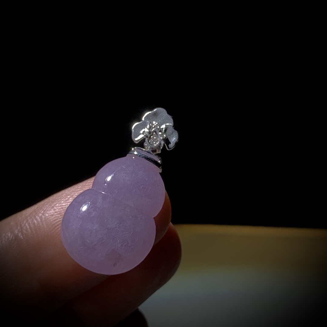 ️ 淡紫葫芦，29.8-裸石21-15-5.2mm，18K金，南非钻，3.59g