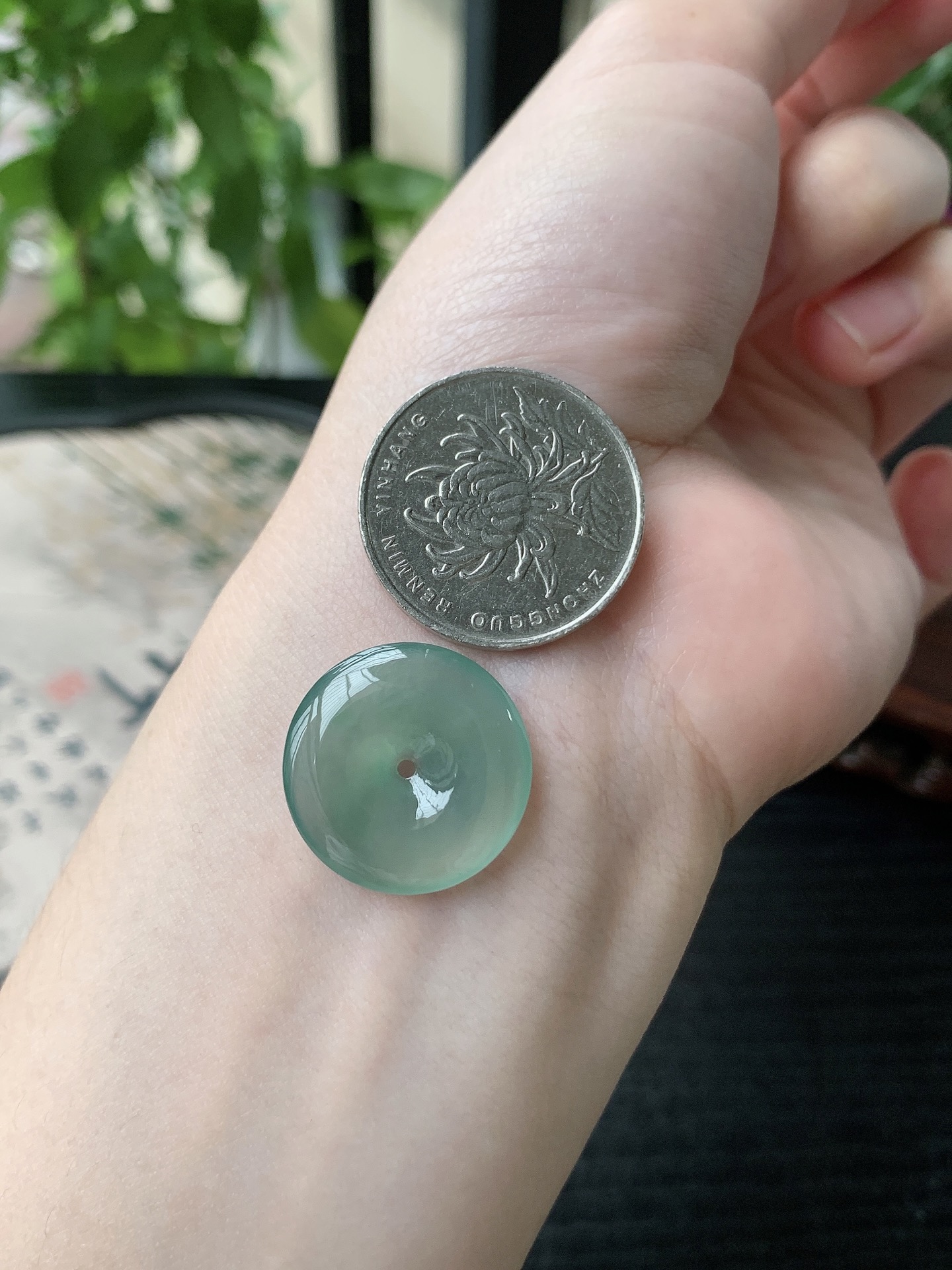 老坑冰种胶感晴水绿平安扣吊坠 裸石尺寸:20.8-3.9mm