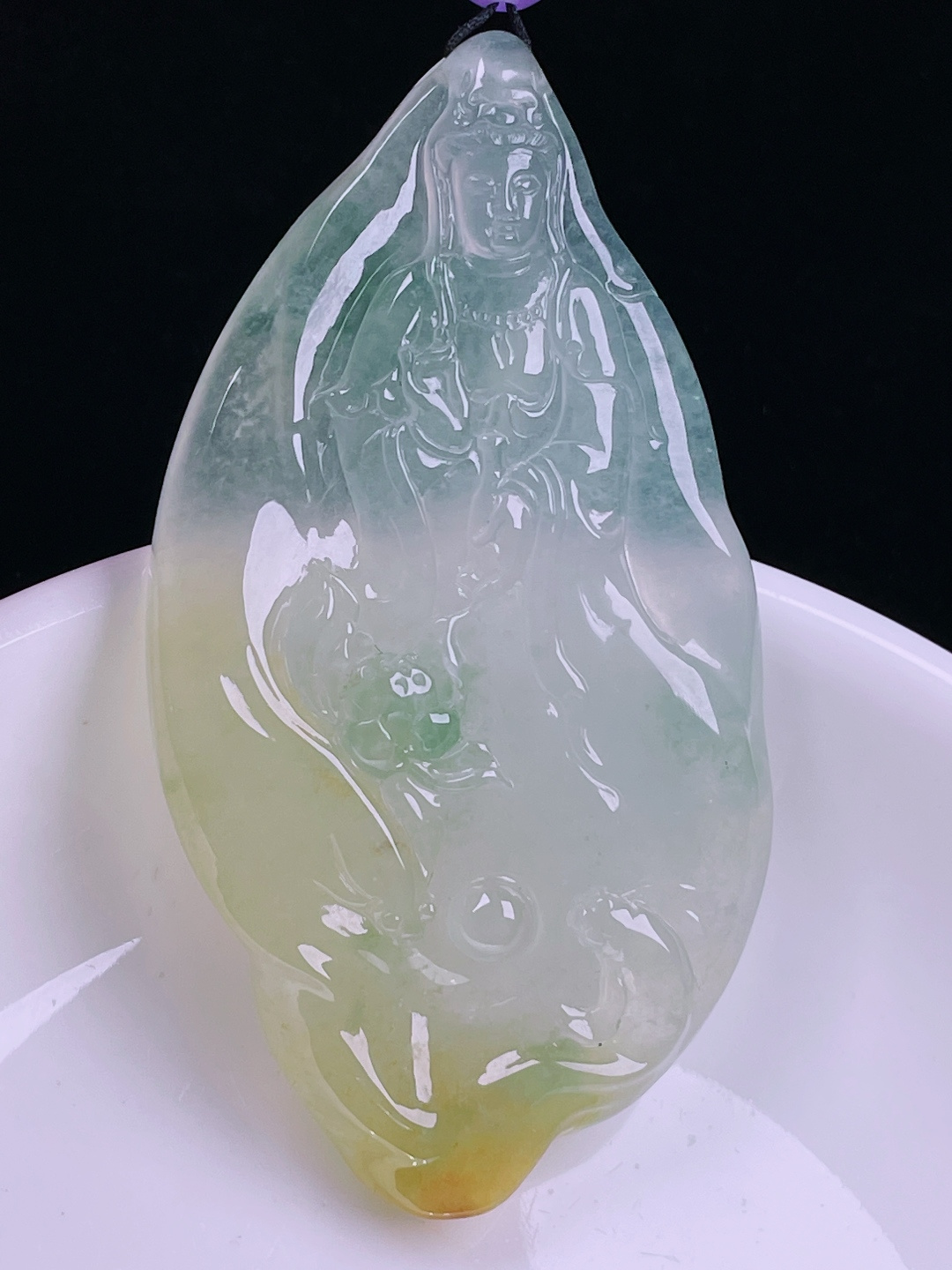 ️冰黄观音，老种起光，细底通透，尺寸：62.4/33.4/6.4mm0715