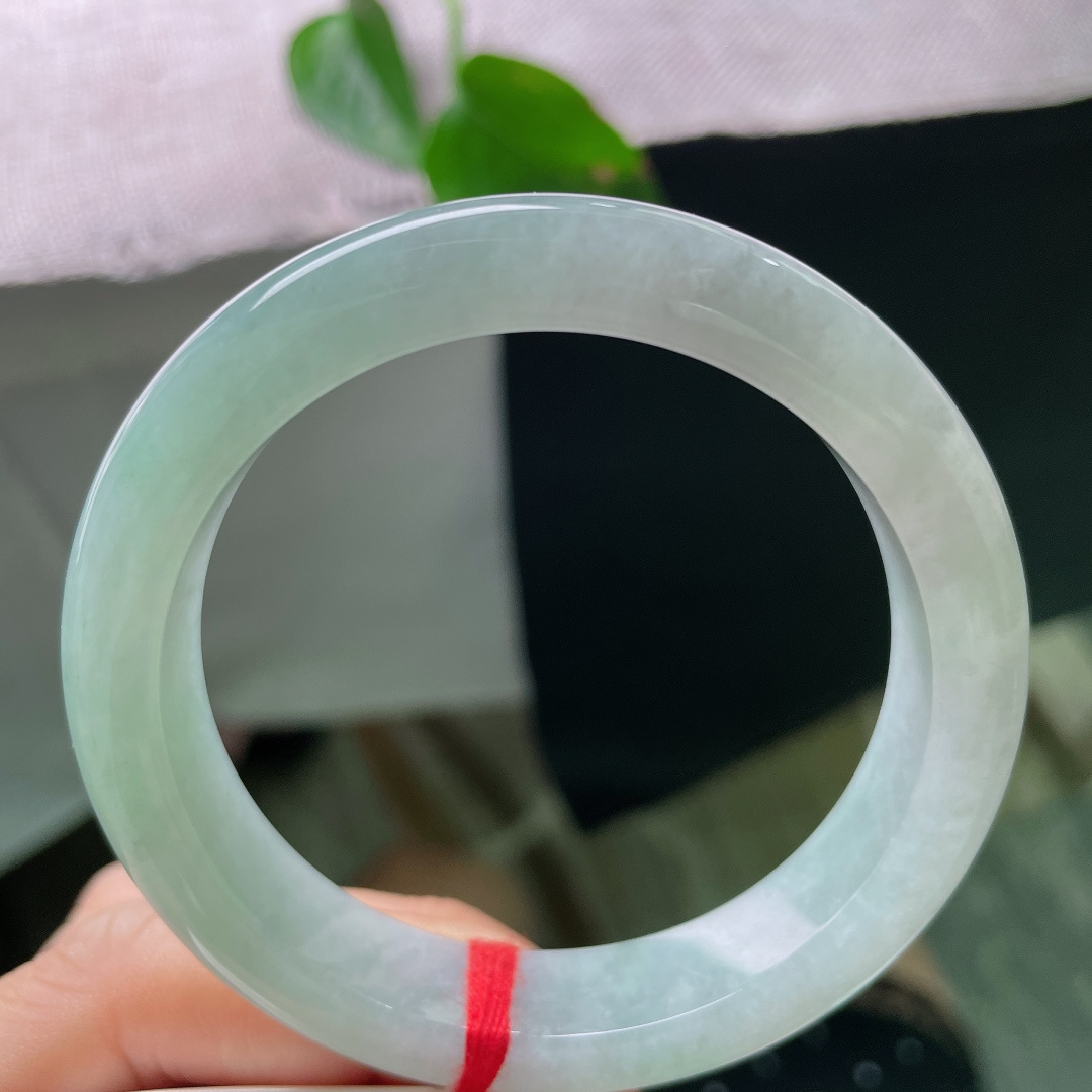 55.5/12/8.7绿底正圈，水润细腻，色系甜美，娇俏玲珑，减龄，显白，晶体纹，ss55033a