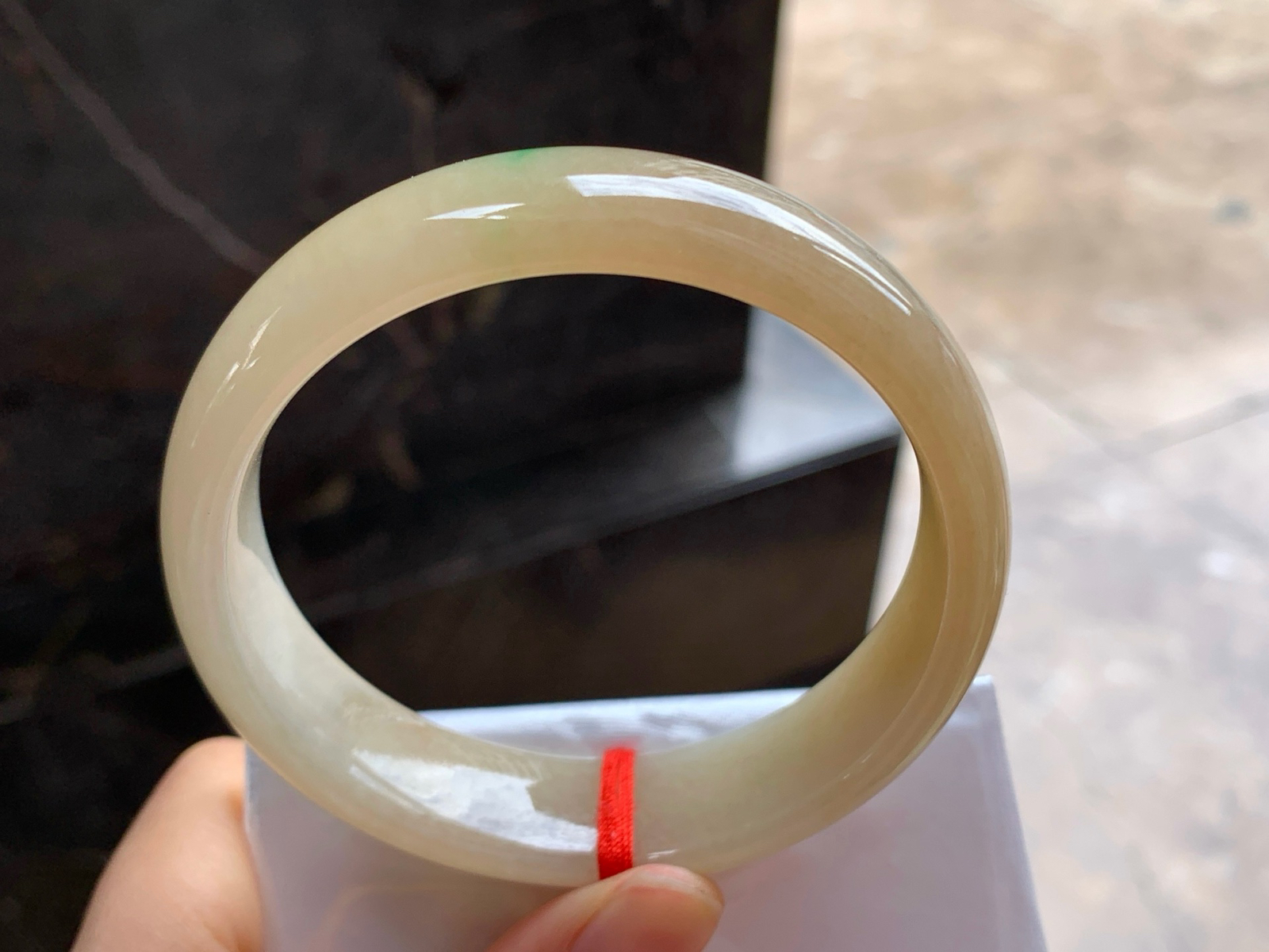 58.5-15-7
黄加绿宽版手镯^_^鲜艳