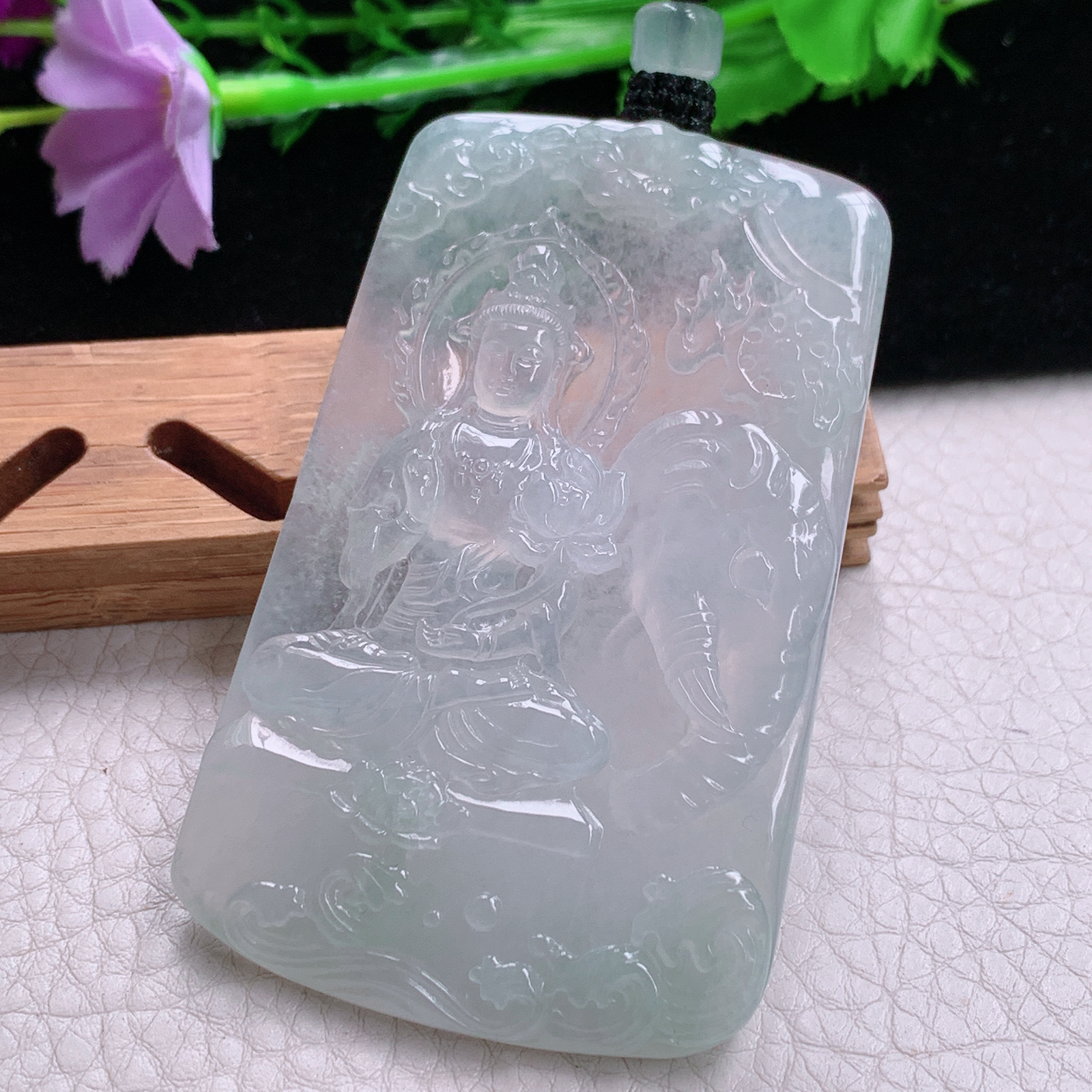 Cys实拍71*44.5*5.5天然缅甸翡翠冰种普贤观音菩萨吊坠