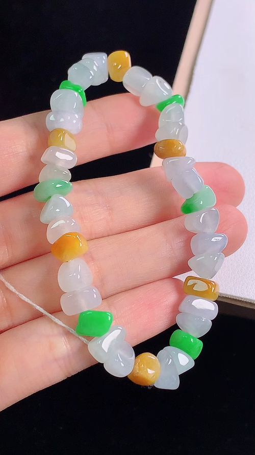 ️多彩原石手链，尺寸:6.7-6.3-5.6mm 12