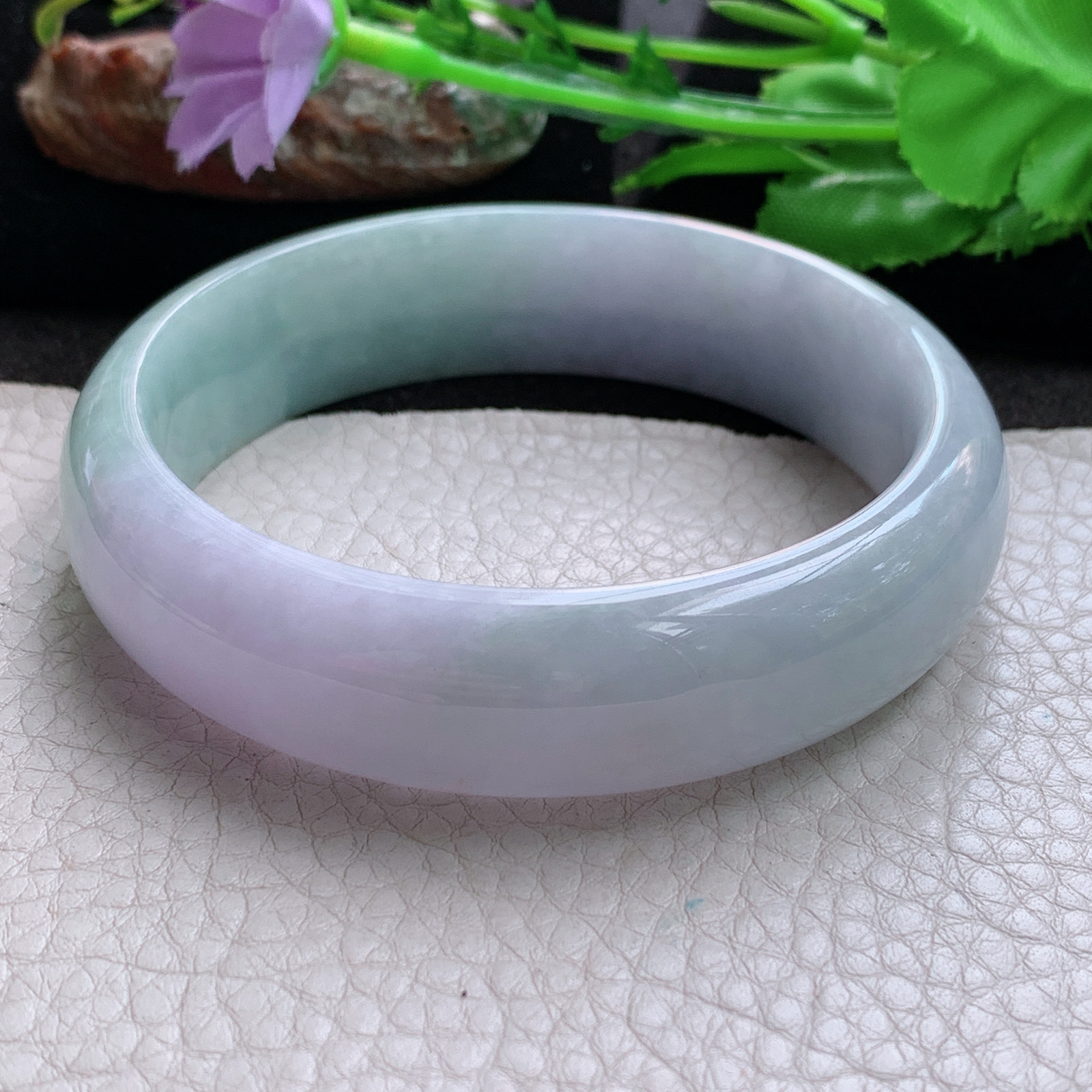 js大圈口62*17*8轮胎镯 缅甸翡翠a货玉手镯春带彩宽边玉手环