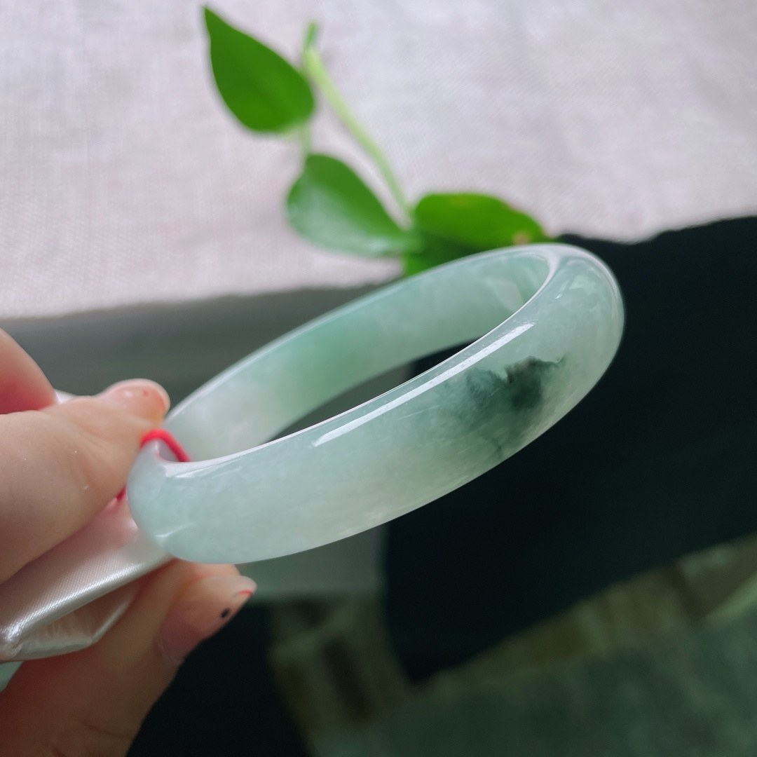 55.4（49.7）/12.6/7.1飘花贵妃，细腻，晶体纹，种老水足，婉间生辉，ss55949a
