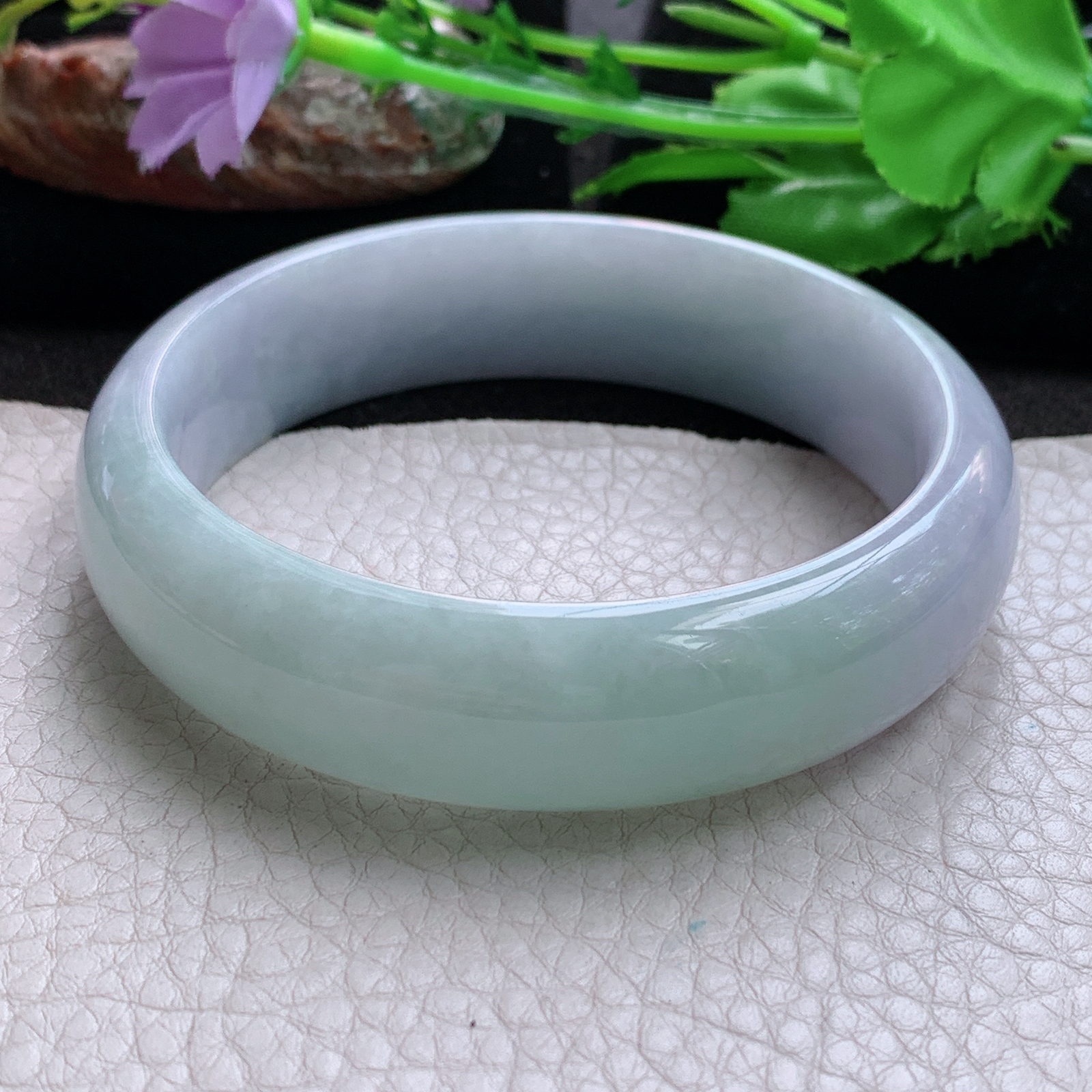 js大圈口62*17*8轮胎镯 缅甸翡翠a货玉手镯春带彩宽边玉手环