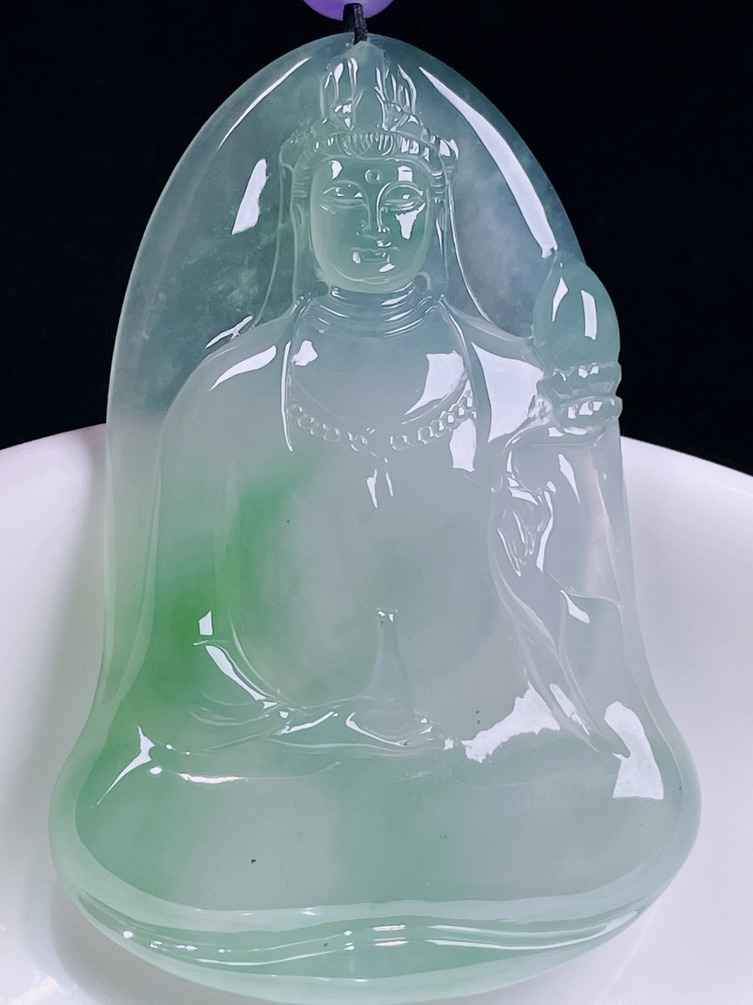 ️冰绿观音，老种起光，细底通透，尺寸：51.8/34.7/6mm0716